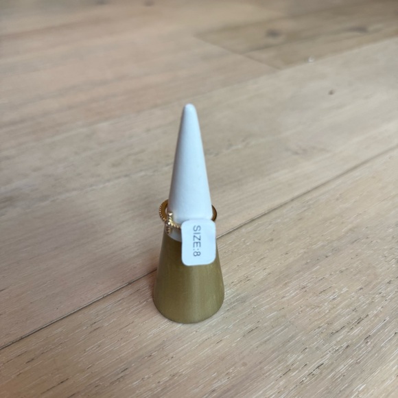 Park Lane Women’s 8 Worthy. Ring Gold Cross - Picture 3 of 6